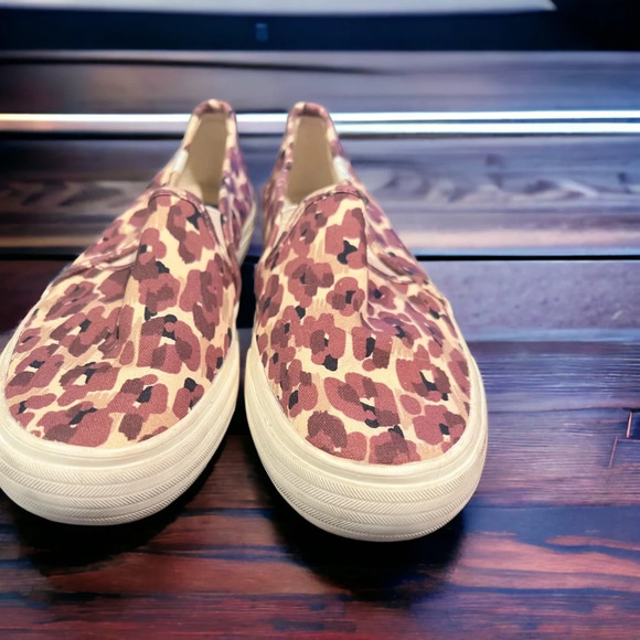 Keds x Elizabeth‎ and James animal print slip ons - Picture 2 of 8